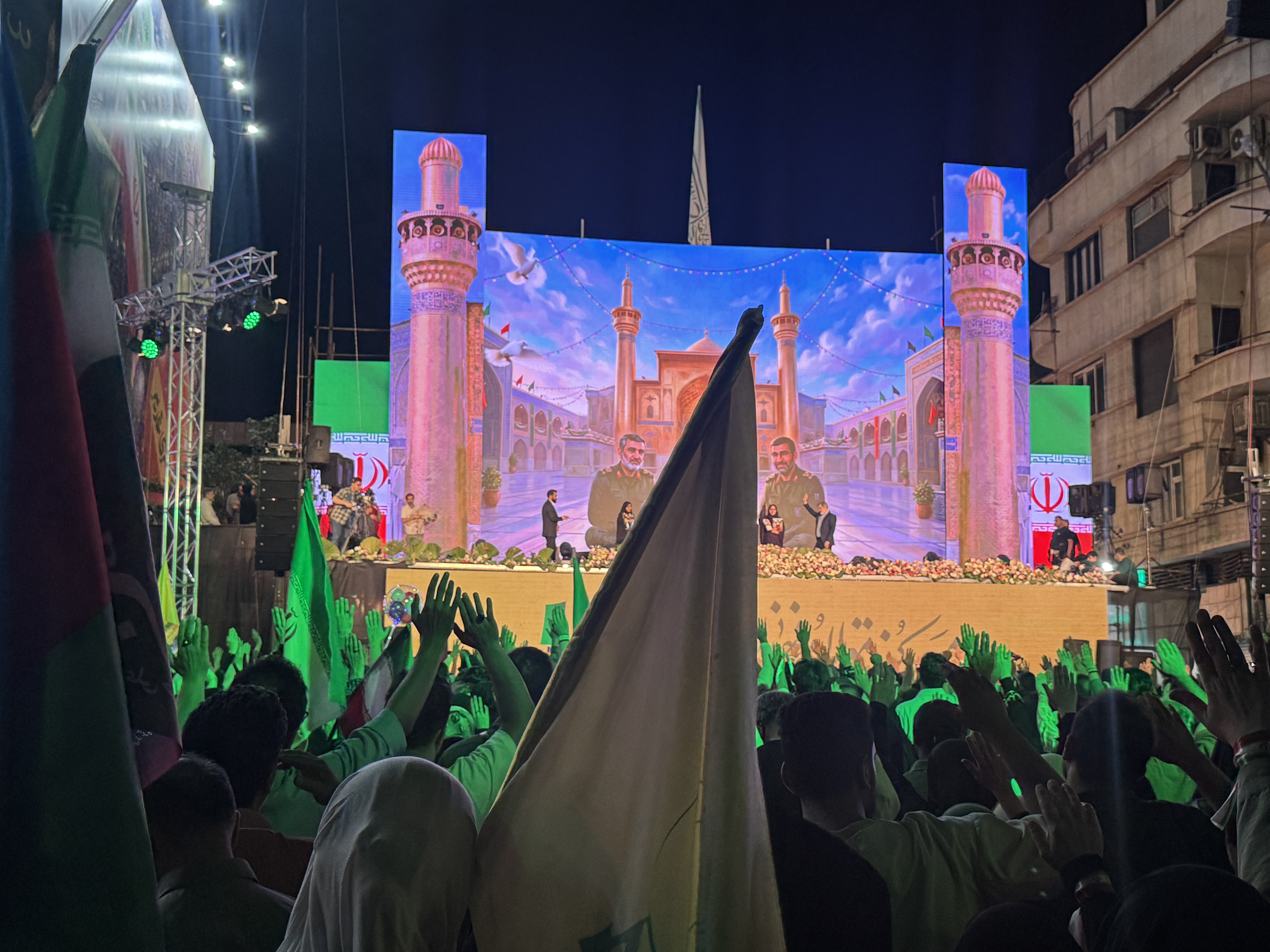 مادران میناب در میدان انقلاب 