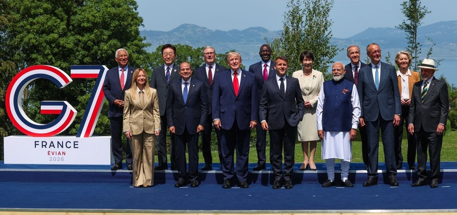 یادگاری رهبران گروه هفت، با یاد ایران 