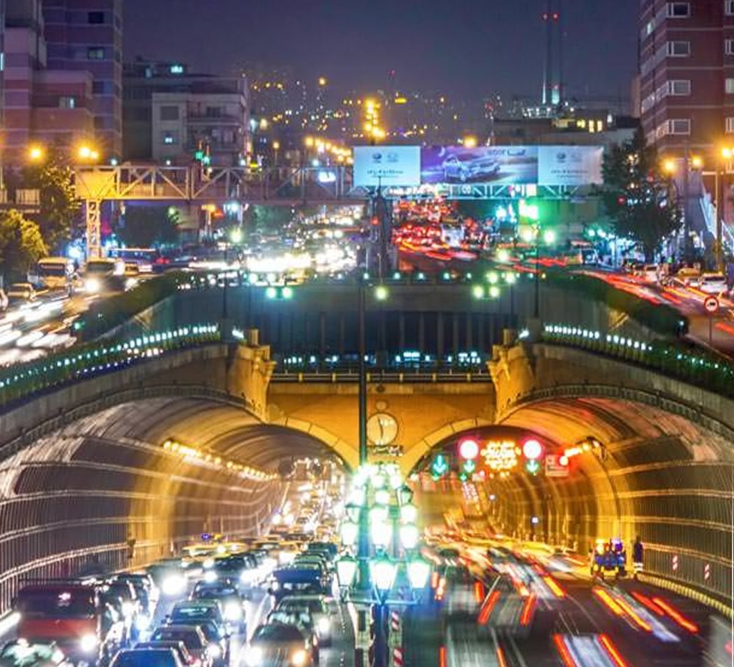 بستن موقت هر دو باند تونل توحید در تهران به دلیل عملیات تعمیر و نگهداری