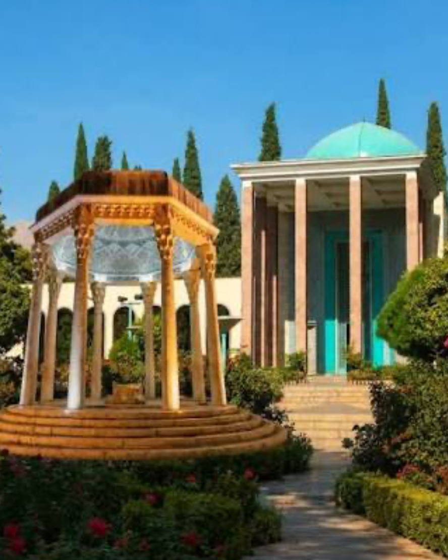 دولت از مدیریت اماکن تاریخی کنار می‌رود